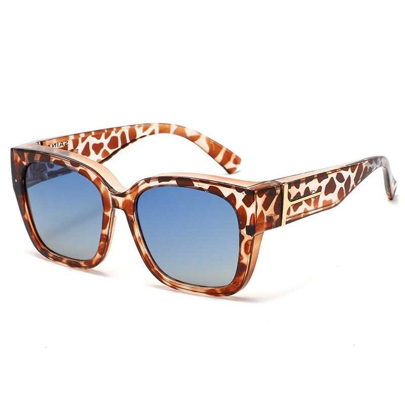 🕶️ Polarized Fit Over Sunglasses for Women – UV400 Protection Floral Frame Wear Over Prescription Glasses