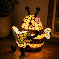🐝📖 Bee Reading Light