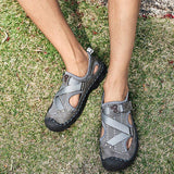 Men's Outdoor Wading Beach Shoes Mesh Non-slip Hole Sandals