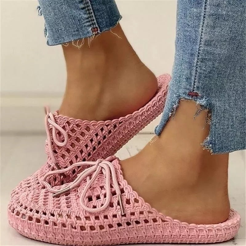 Women's Fashion Hollow Out Breathable Beach Slippers