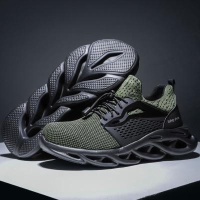 Men‘s Breathable Lightweight Safety Shoes